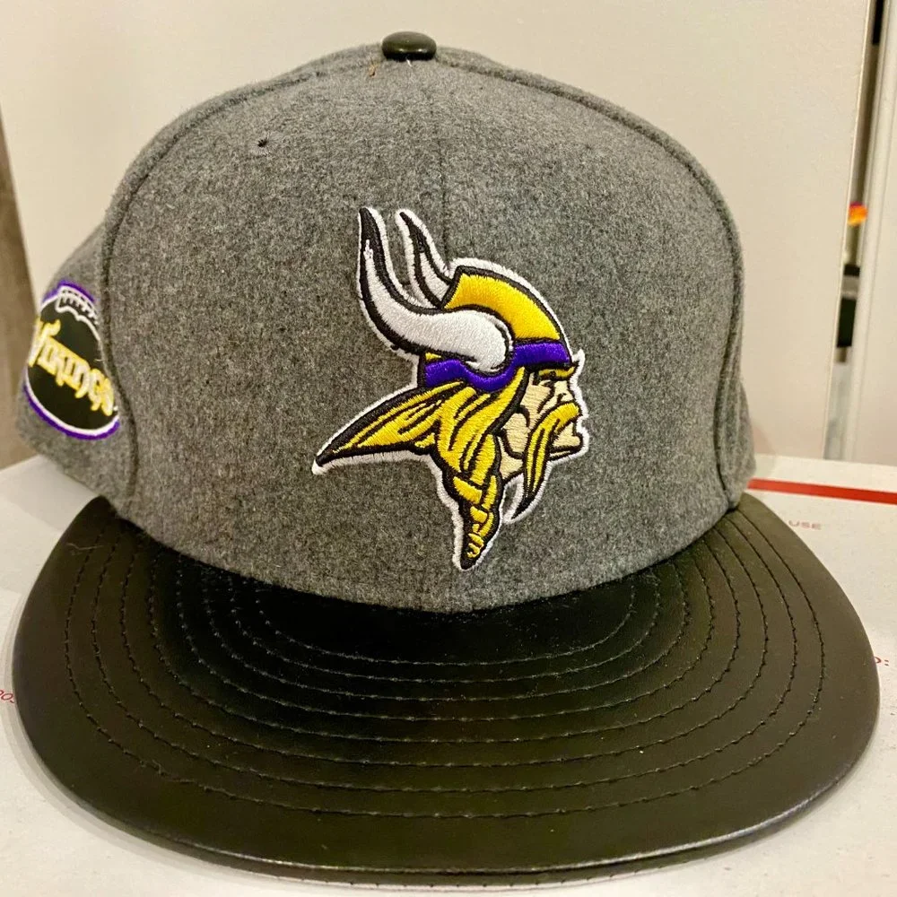 New Rare Minnesota Vikings New Era "Leather Melt 59Fifty Fitted Throwback Hat - Picture 2 of 4